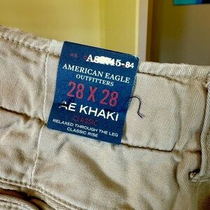 American eagle khaki men’s 28/28